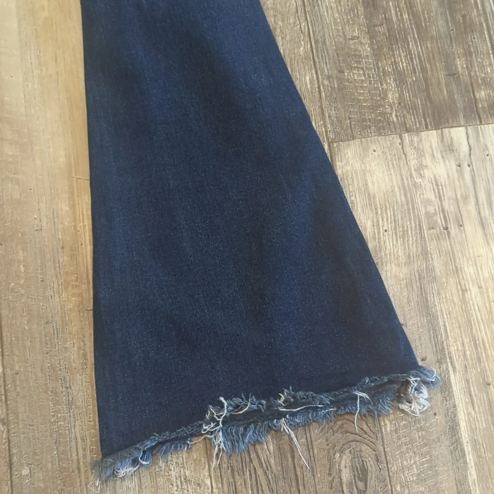 FLYING MONKEY Mid Rise Flare stretch destroyed jeans BY4668R The Buckle sz25x31L - Picture 12 of 15
